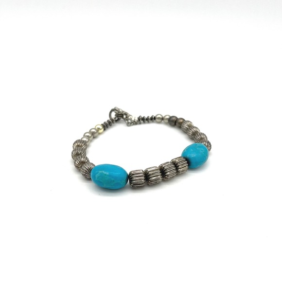 Faux‎ Turquoise Beaded Bracelet Silver Tone Boho Jewelry Adjustable - Picture 1 of 4
